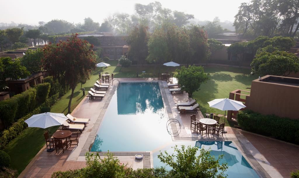 เลมอน ทรี ตารุธาน วัลเลย์ Hotel คูร์เคาน์ ภายนอก รูปภาพ