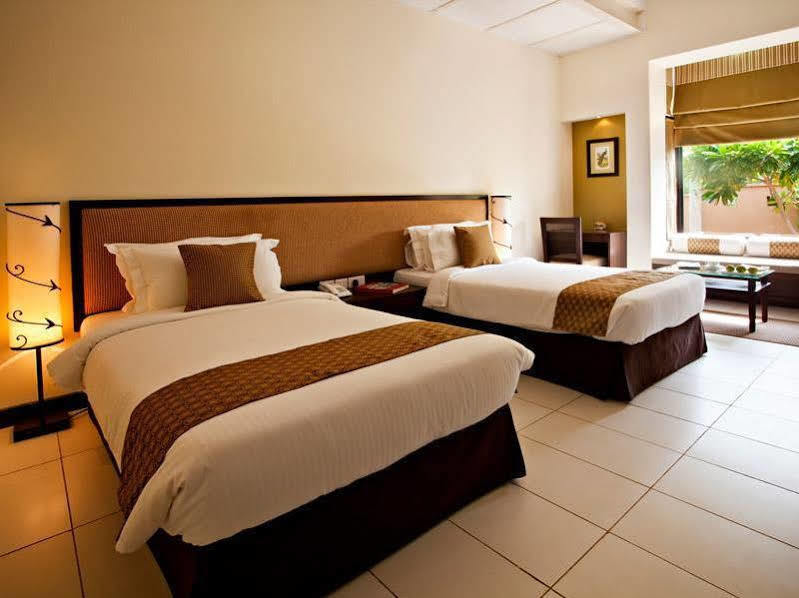 เลมอน ทรี ตารุธาน วัลเลย์ Hotel คูร์เคาน์ ภายนอก รูปภาพ